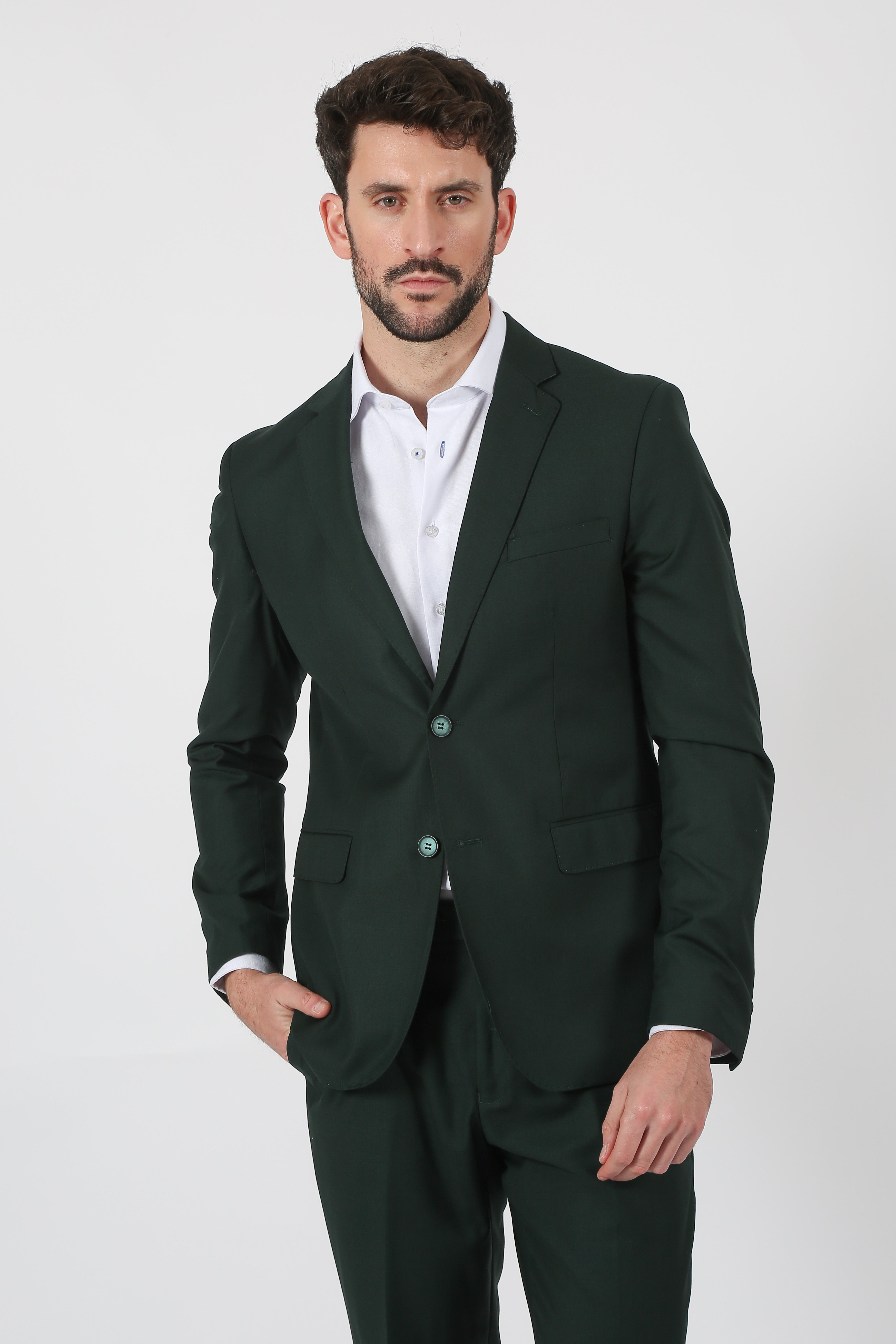 Traje VERDE