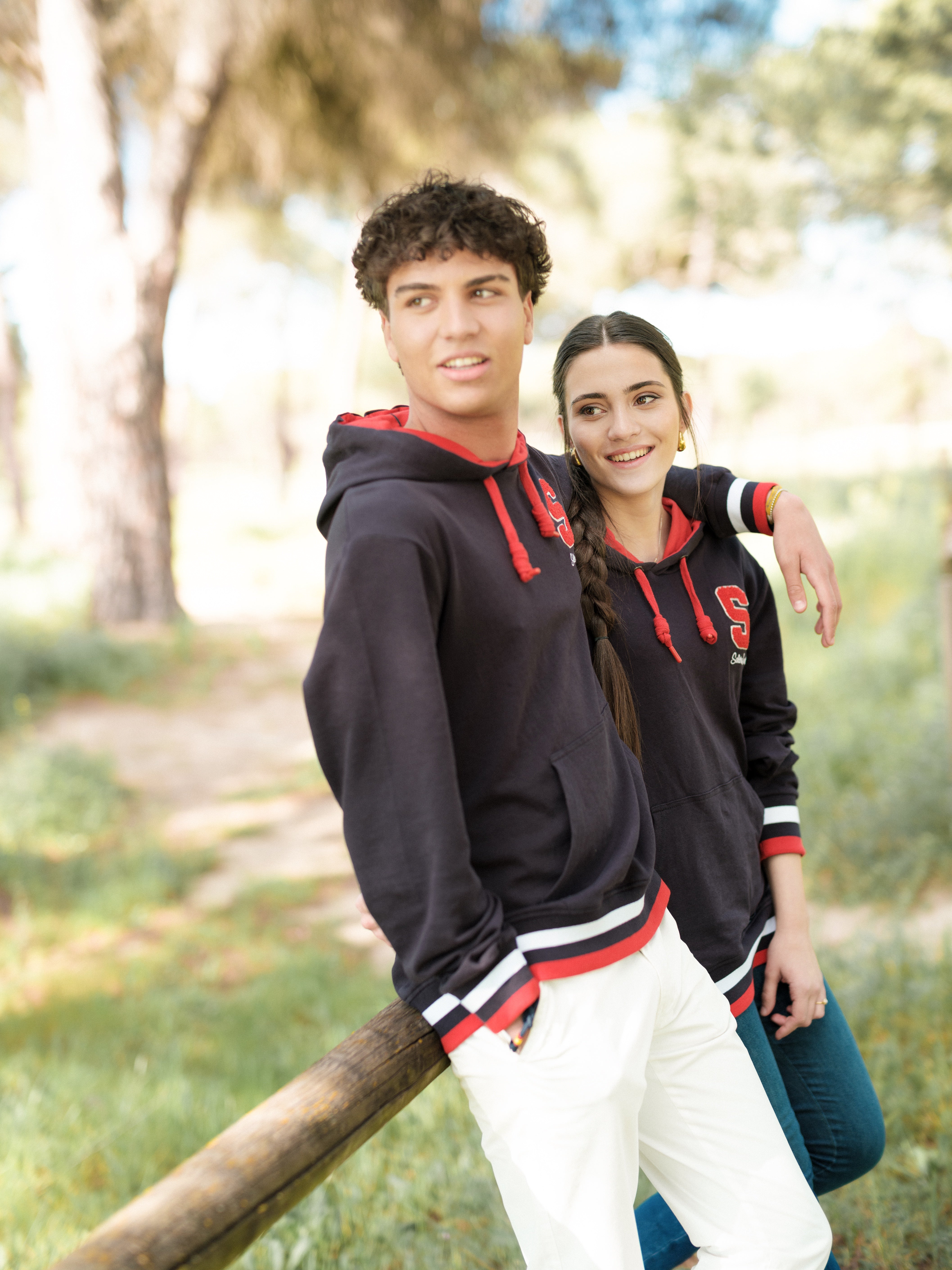 Sudadera Letra Marino