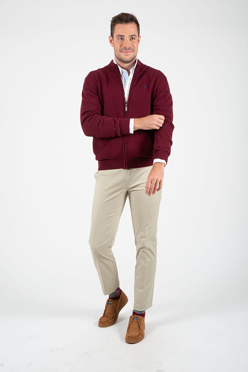 Thick knit maroon jacket