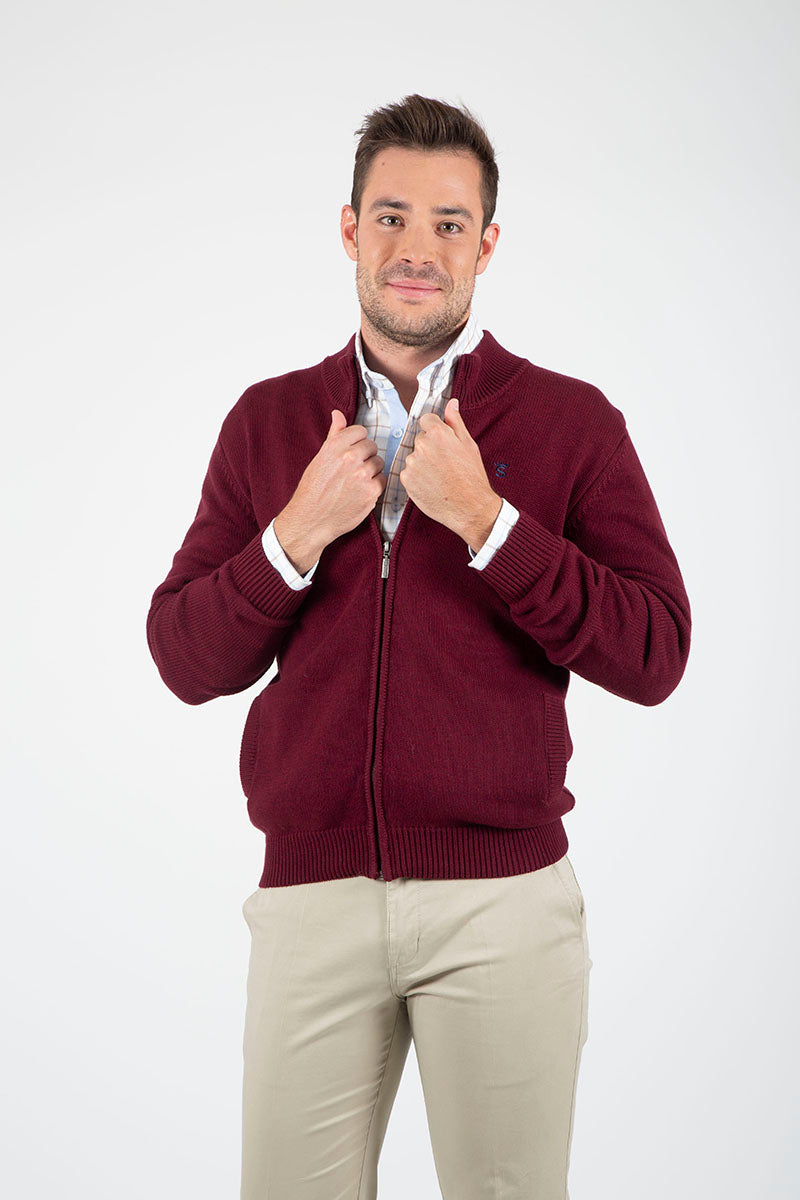 Thick knit maroon jacket