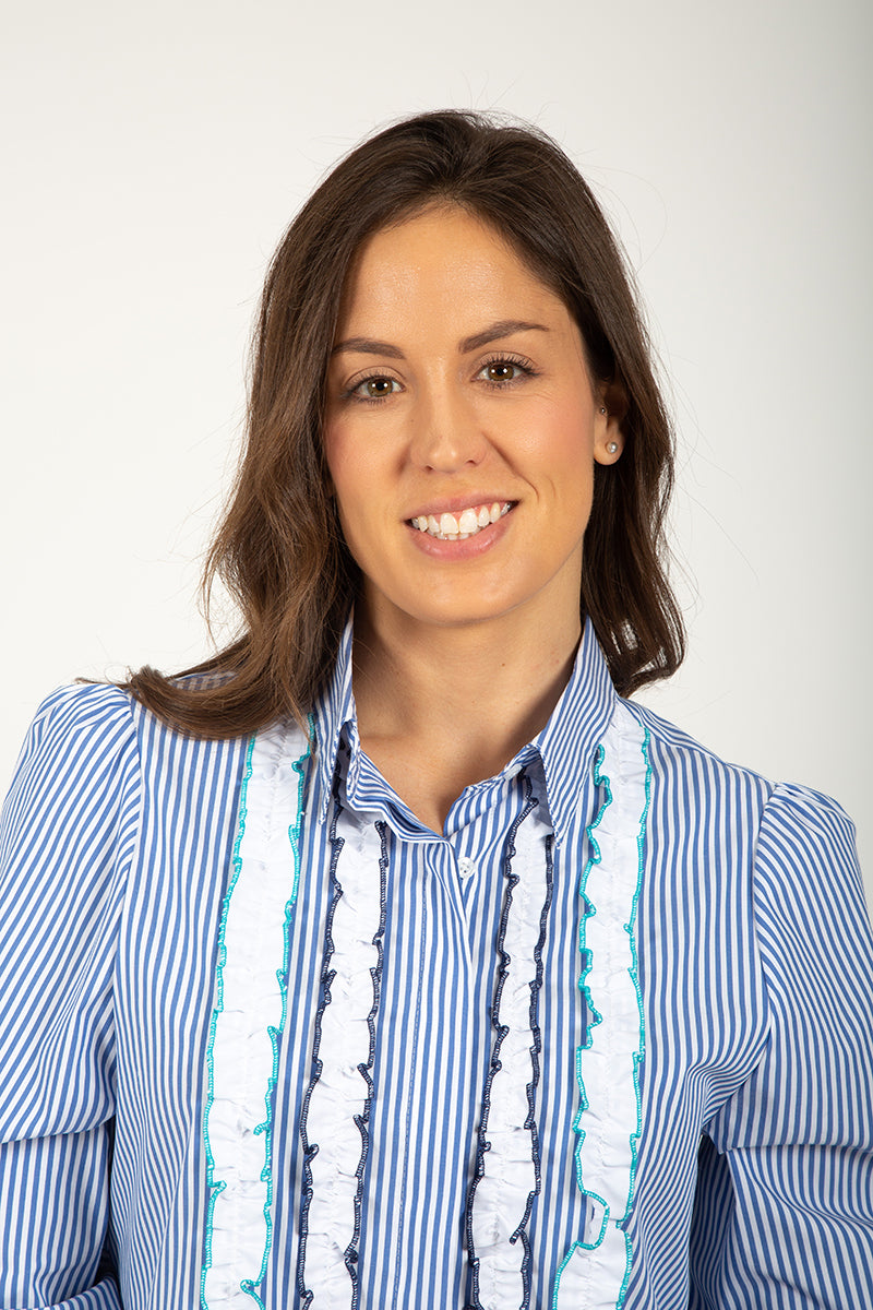Camisa raya azul.