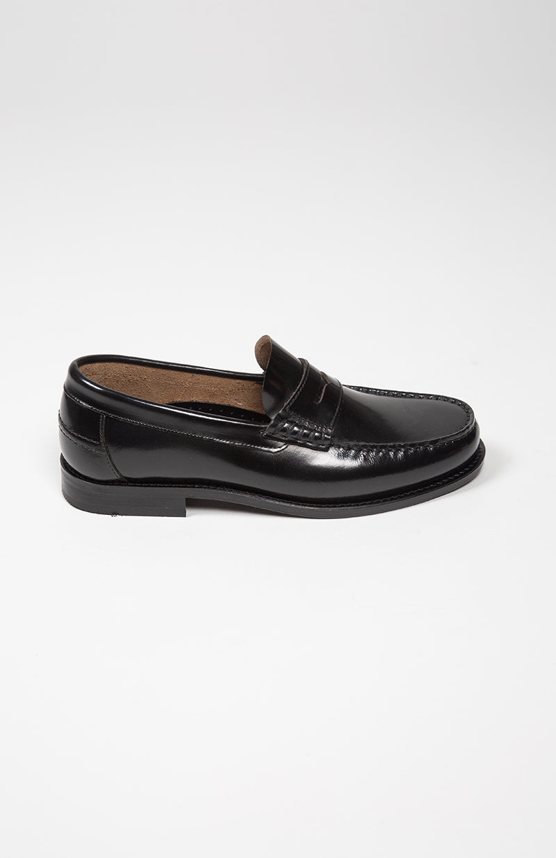 Mocasin antifaz negro