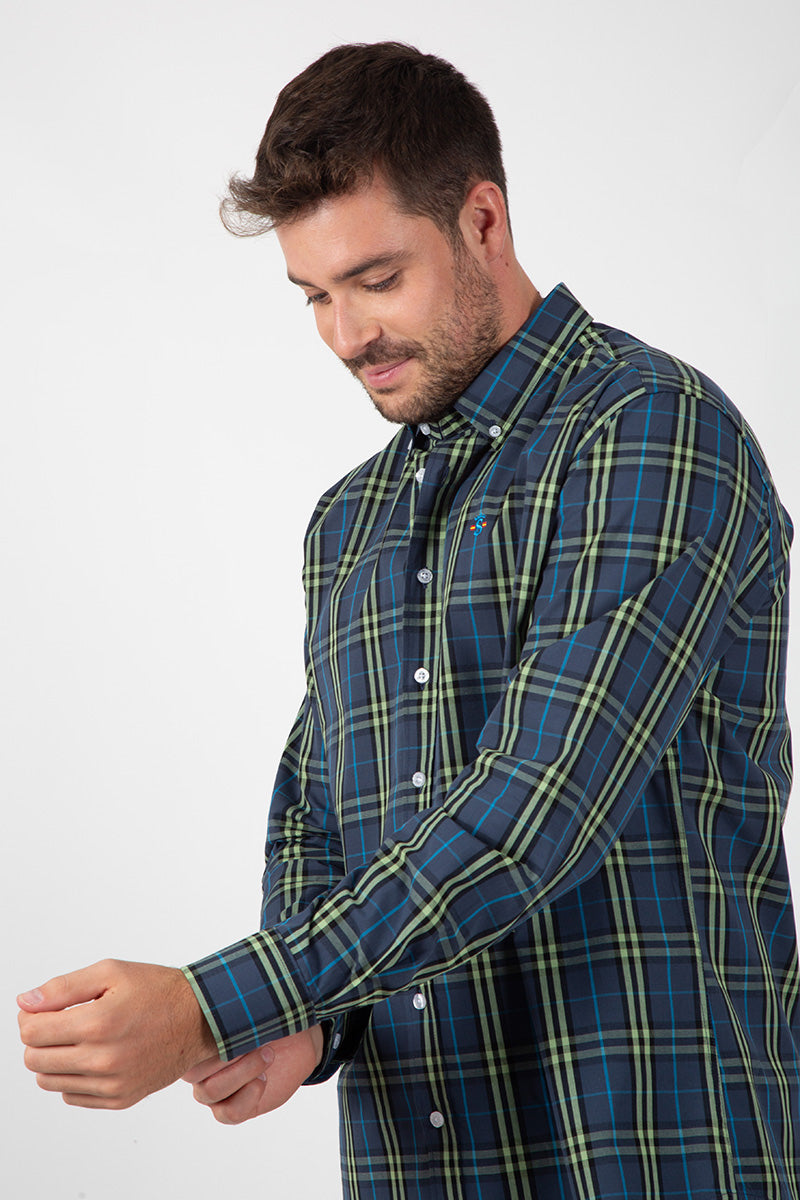 Camisa Azul con Cuadros Verdes