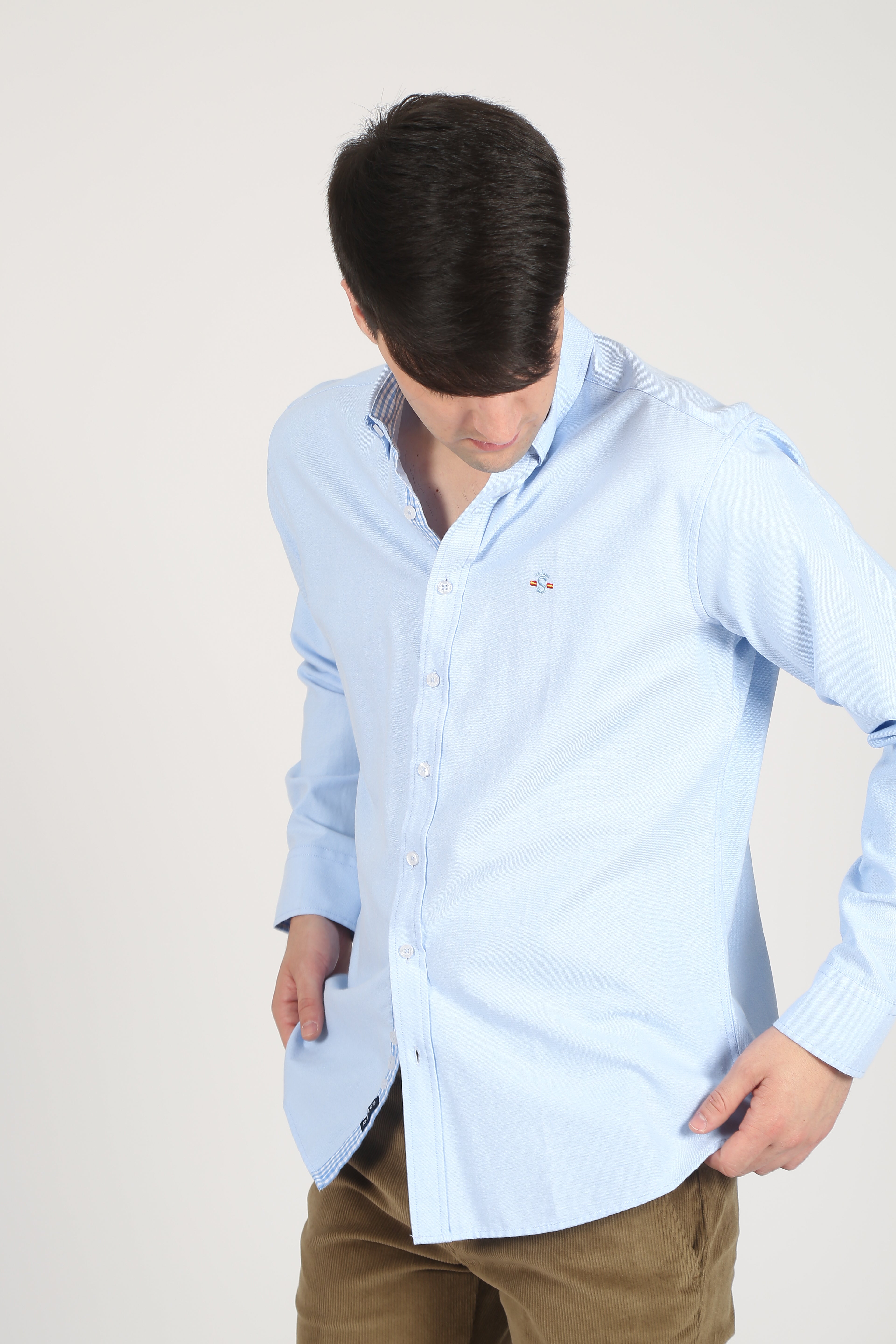 Camisa oxford celeste