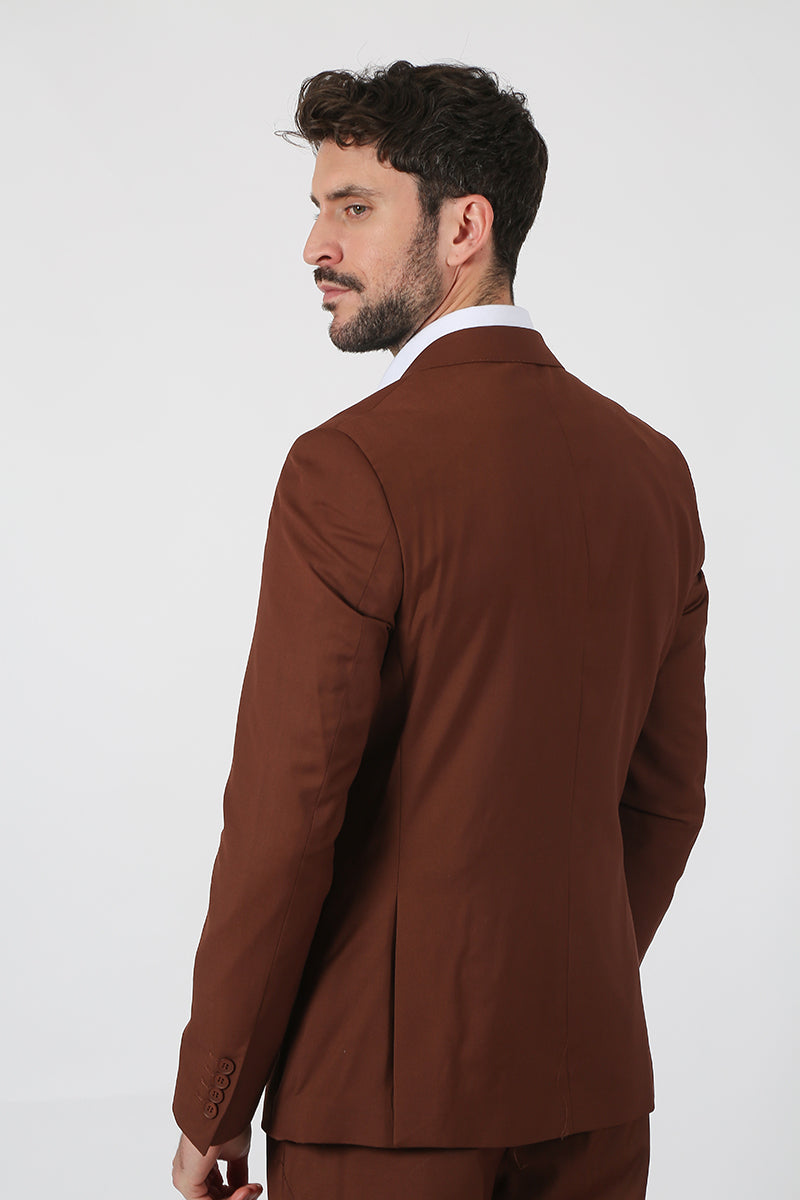 Traje Marron