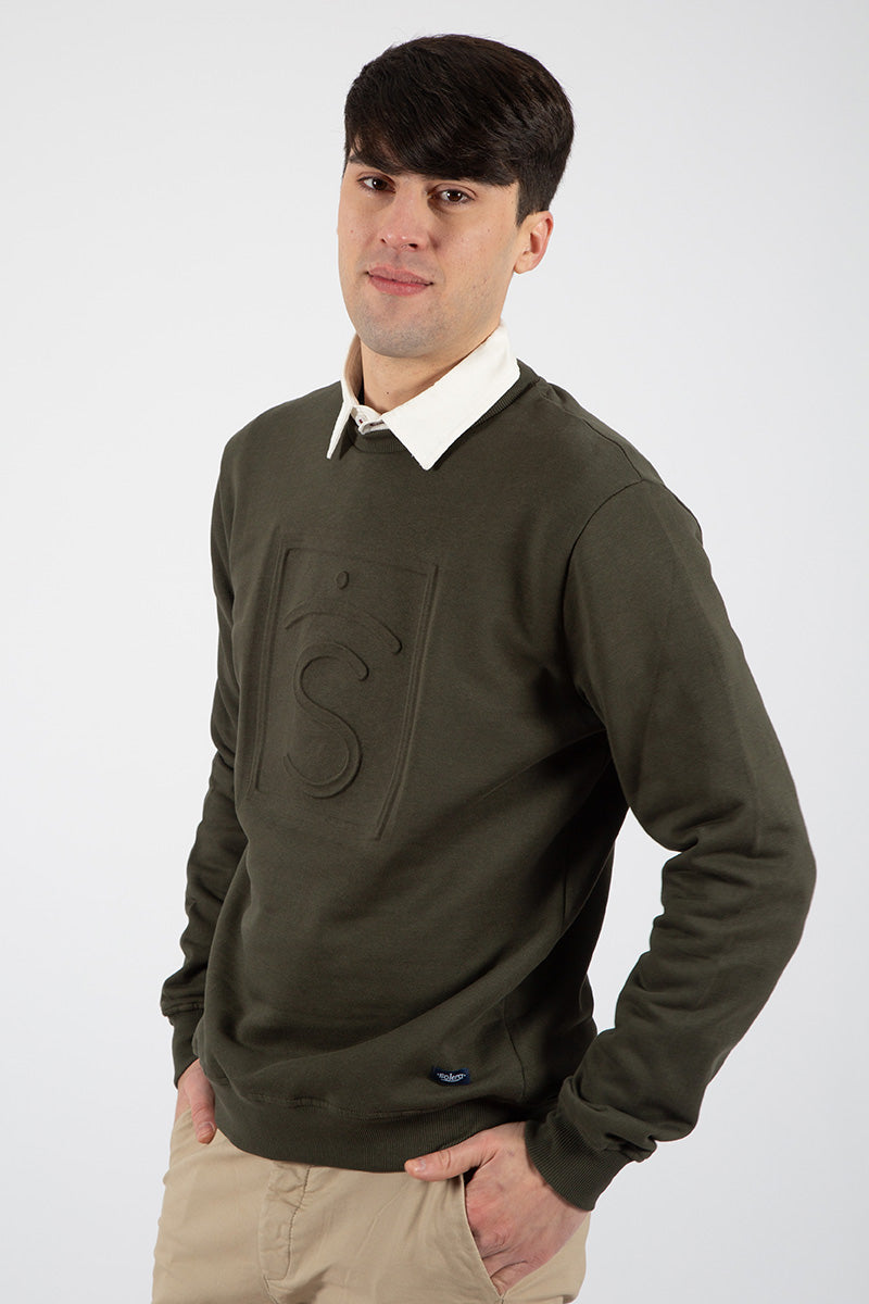 Green sweatshirt