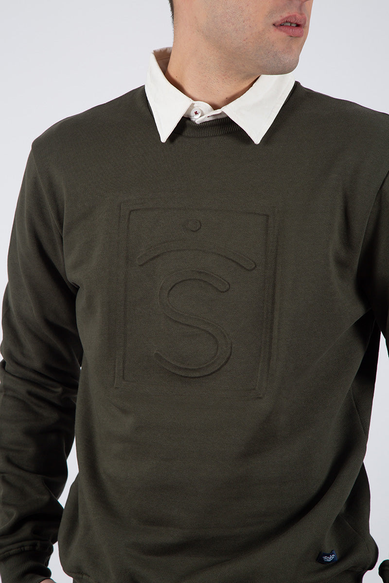 Green sweatshirt