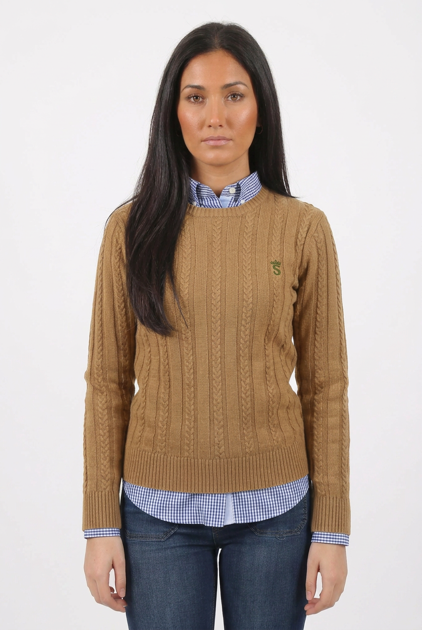 Última foto del jersey camel con logo verde
