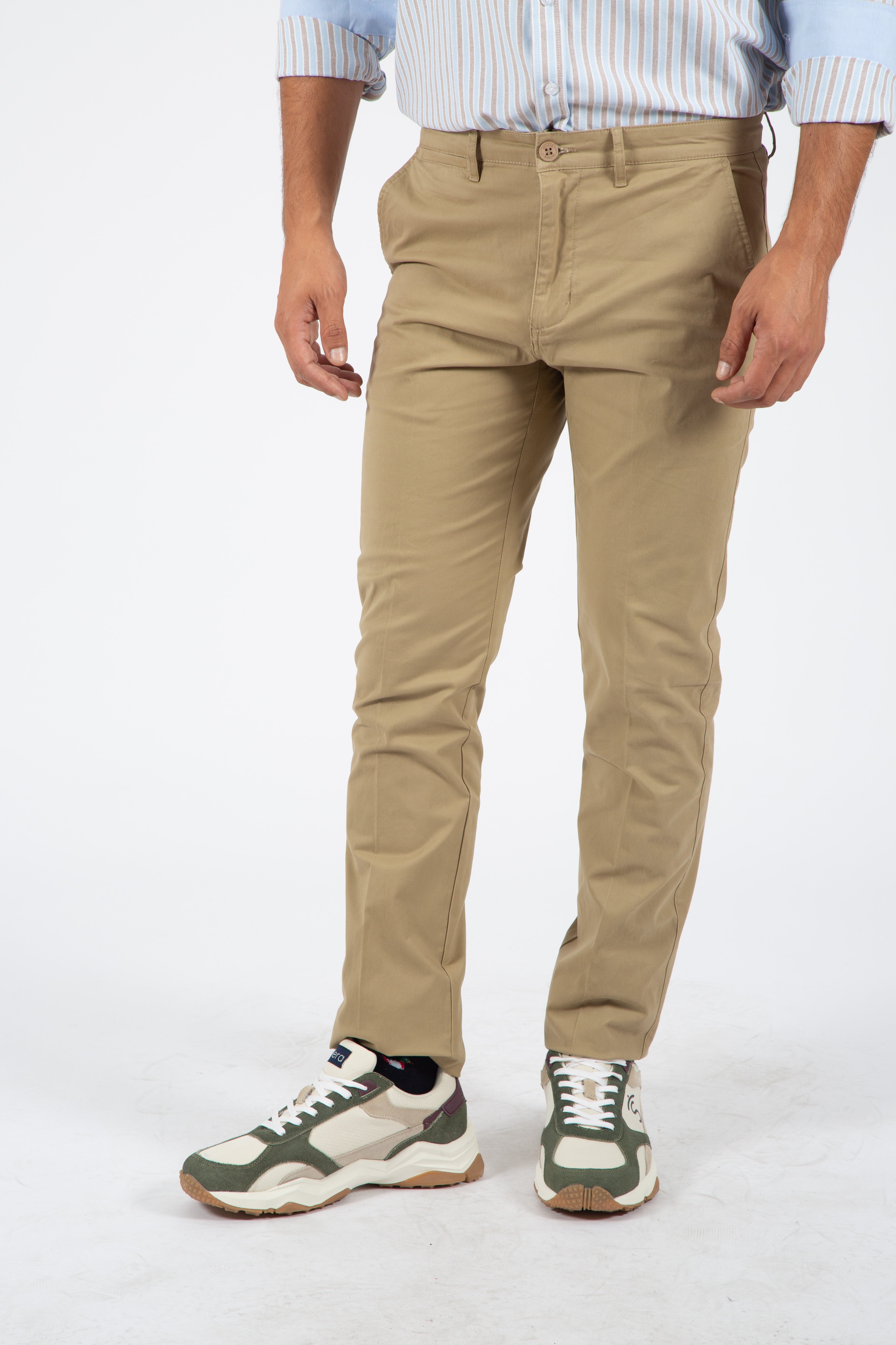 Pantalón Chino Tostado