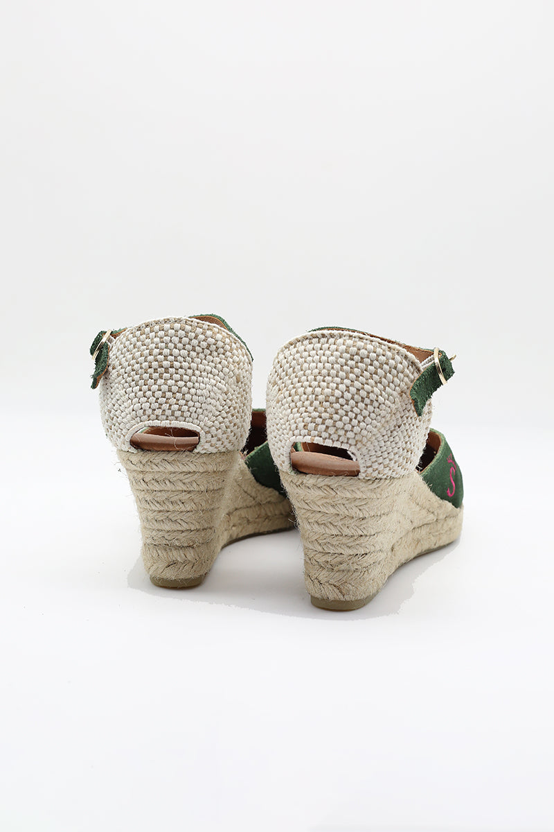 Coin kaki