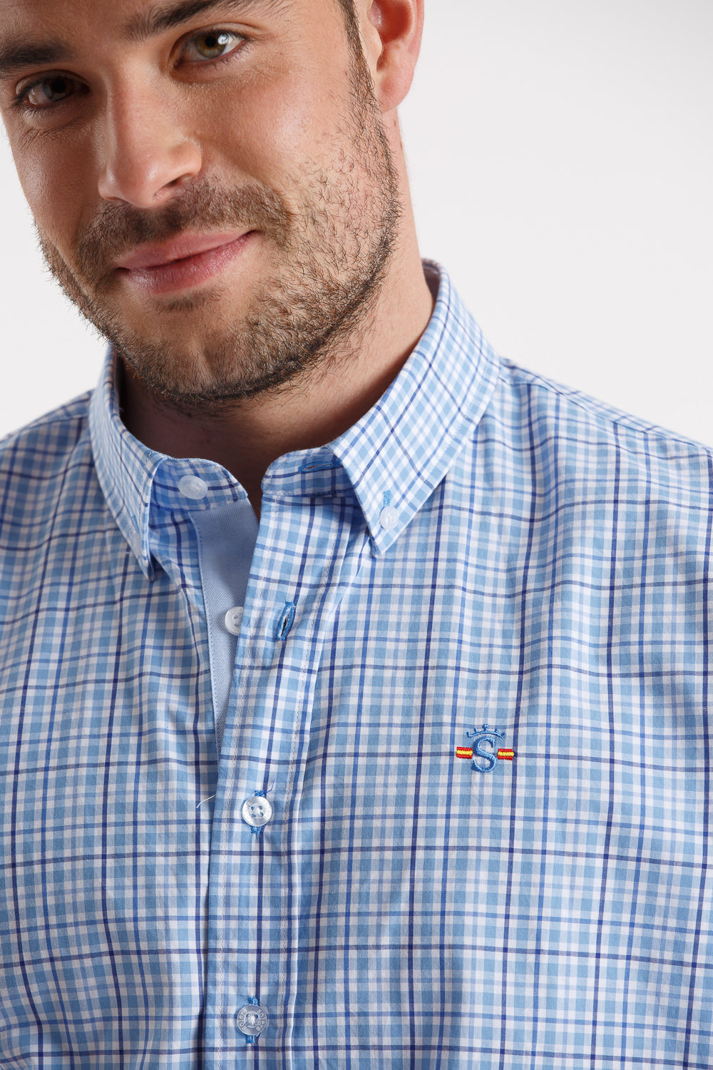 Camisa xadrez azul clara