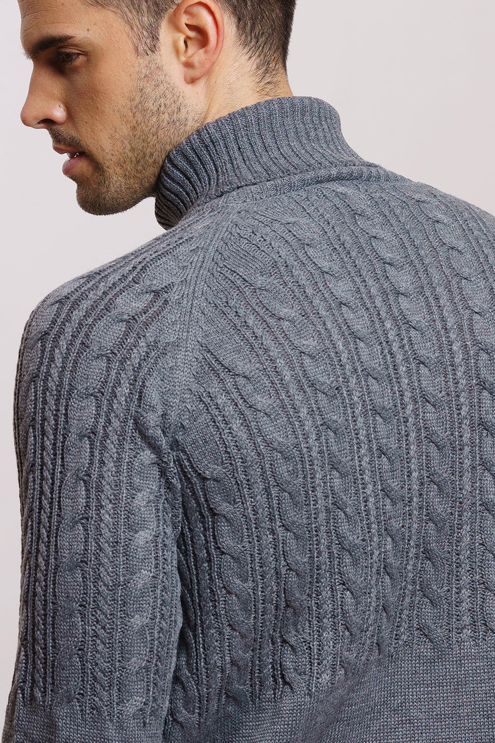 Jersey Gris Cuello Alto
