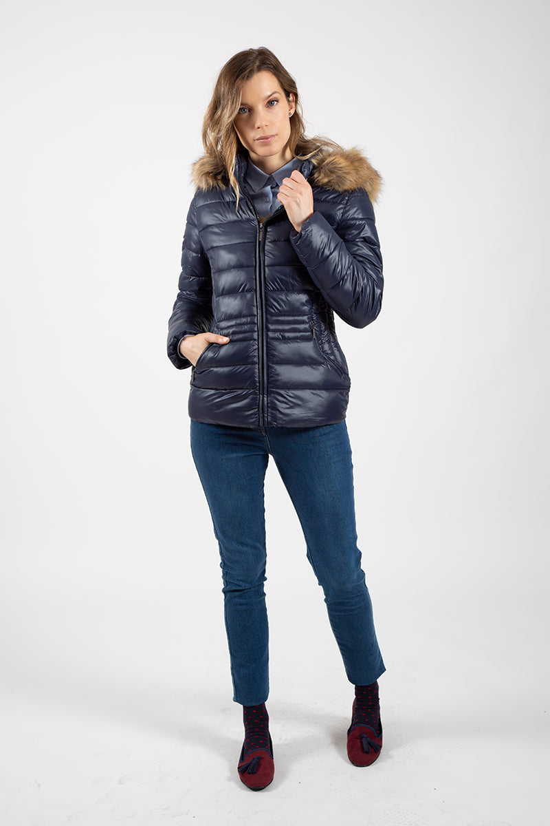 Parka ultraleve azul marinho com capuz
