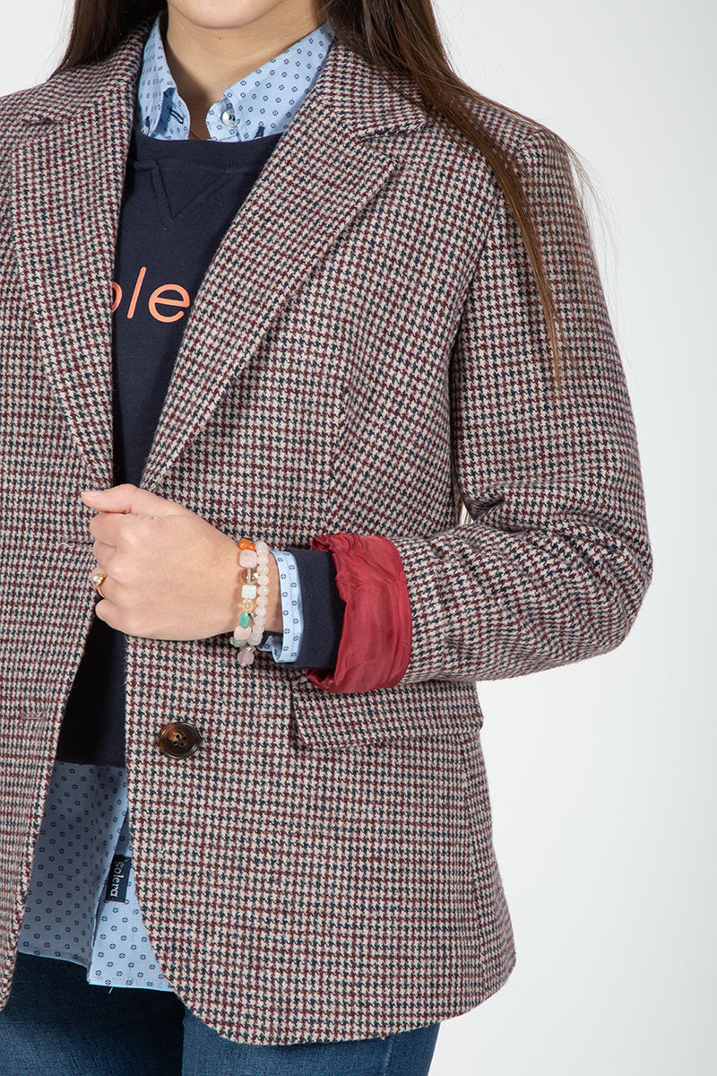 Americana cuadros camel granate