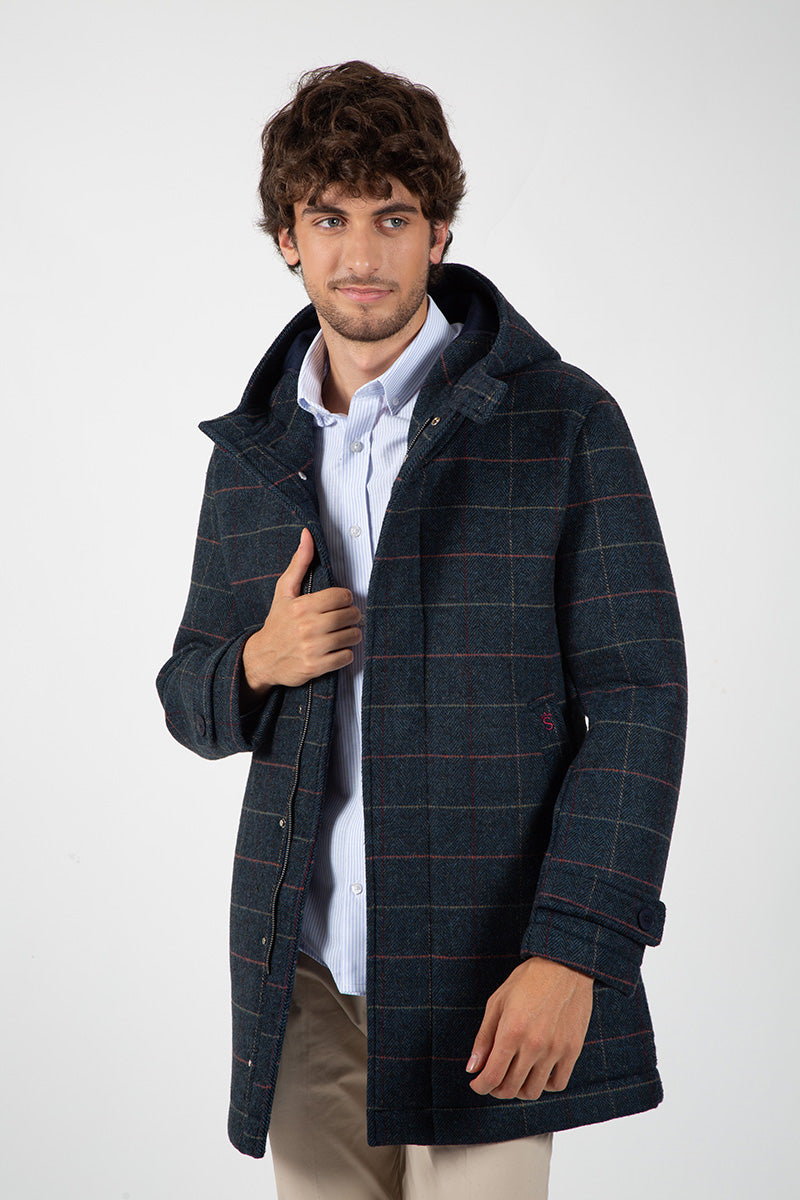 Navy jacket made of neoprene cloth