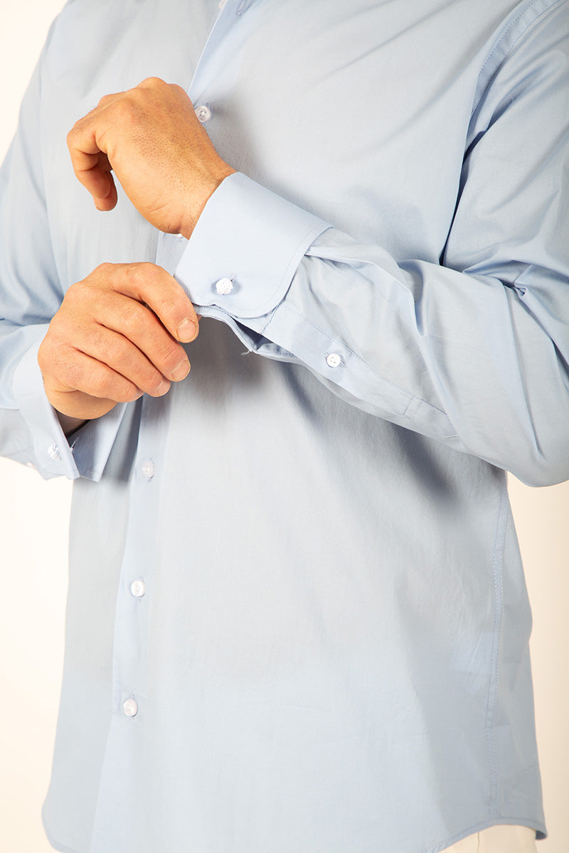 Chemise bleu clair