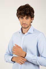 Chemise col italien bleu clair