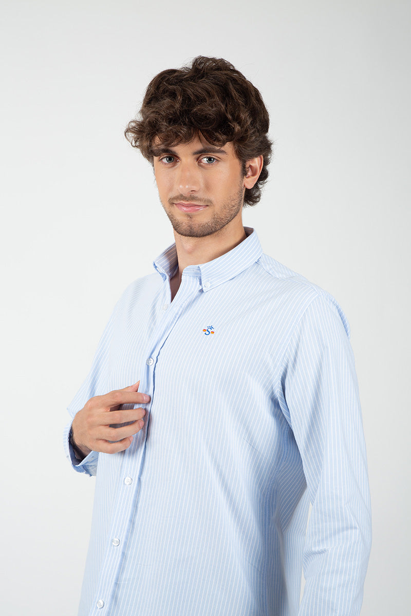 Camisa Celeste con Bandera